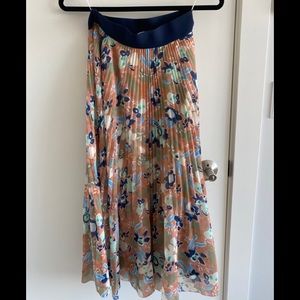 Wilfred twirl skirt